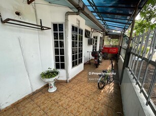 Corner 2 Storey Landed House Good Buy Facing Selayang Mall
