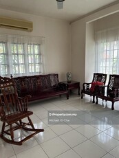 Double Storey Semi-D House for Sale!