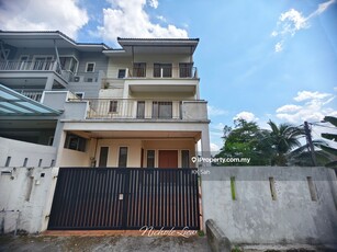 Full Loan 3 Storey Corner Unit Taman Sakap Kajang Ttdi Grove Sri Jelok