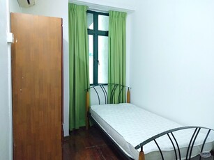 Fully Furnished Single Room @ The Istara Condominium, Nearby LRT, BAC, Shopping Mall