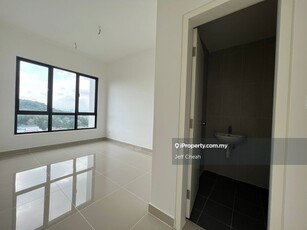 Non Bumi Freehold Studio for Sale, Next to Mrt
