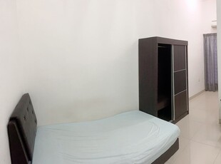Single Private Room w Bathroom attached at Tasek
