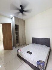 [WITH PRIVATE BATHROOM] Middle Room at Green Residence, Cheras South Batu 9 Cheras Taman Rasa Sayang Near MRT