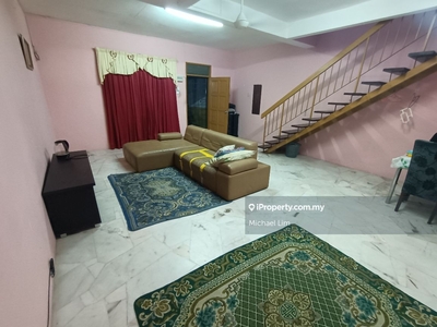 Well maintain 2 sty Landed house for sale