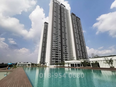 Lakefront Residence SMART HOME Condo
