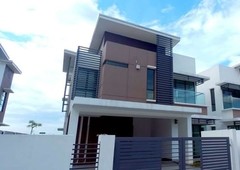 FREEHOLD SEMI D Concept Double Storey New Project