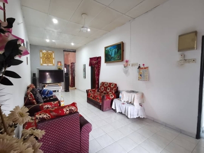 Bandar Puteri Jaya 1 Storey Terrace Medium Cost House For Sale