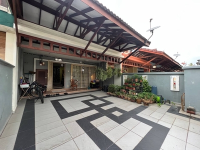 Double Storey Terrace Jalan Makyong Bandar Bukit Raja Klang For Sale