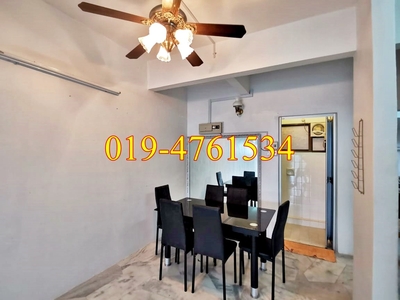 Lower Floor Unit : PEARL HILL VILLA Townhouse in Tanjung Bungah For Rent