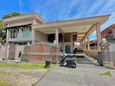 Rumah Banglo Besar di Taman Rakyat Kubang Kerian