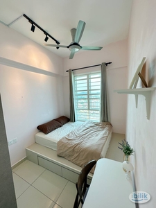 Solaria Residences Medium Queenbed Room at Bayan Lepas, Penang