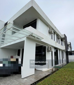 Bandar Seri Alam Double Storey Cluster House Corner Lot Freehold Unit