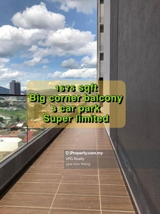 Big Balcony n Corner For sales