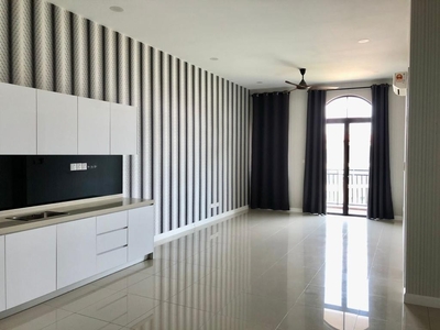 Corner unit Isle of Kamares, Setia Eco Glades, Cyberjaya, Very Peaceful Environment, Ready to move in