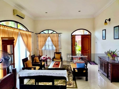Double Storey Bungalow, Balinese Concept at Port Dickson for sale