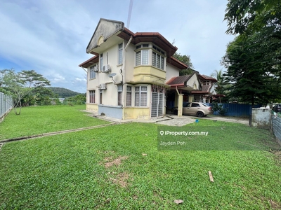 Super Limited Big Land Bungalow. Gated Guarded & 5mins to Plus Highway