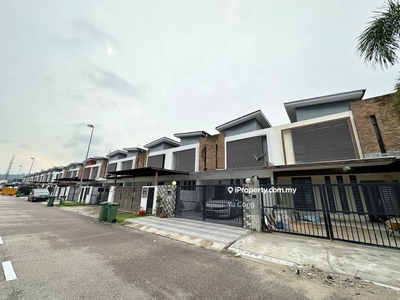 Taman Pulai Hijauan @ Double Storey Terrace House 20x65sqft