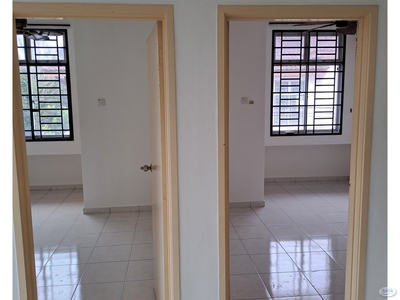 two rooms JB attached-bath Johor-Baru town