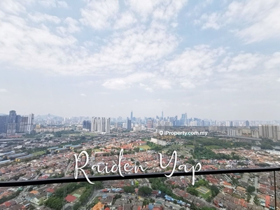 Extra Big Balcony, Limited unit, Facing KL Fantastic View!Next to Aeon