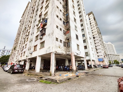 Flat Pelangi Damansara, Kota damansara With Lift