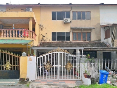 Freehold 3 Storey Link House in Taman Sri Muda, Seksyen 25