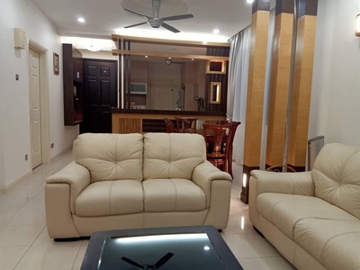 Fully Furnished Adora courtyard apartment Desa Parkcity for sale