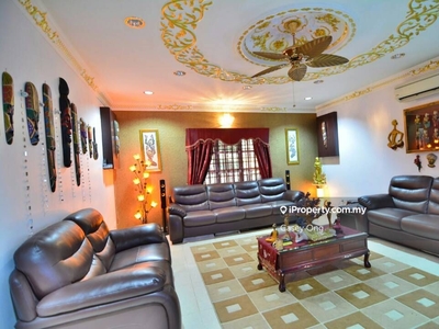 Luxury bungalow with Maharaja designs, 10min location to Aeon city