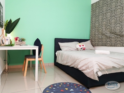 Medium bedroom @ Pearl Suria, Old Klang Road, OKR, JKL OUG, Pearl Point Mall, MCD, Jalan Sepadu, Newton International College, residency V,