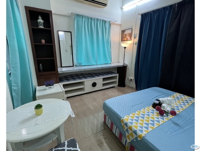 Middle Room at Palmville Condo Resort, Bandar Sunway
