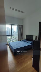 Near to MRT station and it's pet friendly!!