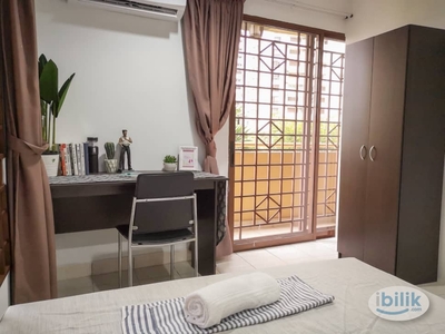 ❗️NIce Room❗️【FEMALE UNIT 】Palm Springs✨MRT Surian Fully Furnished❗