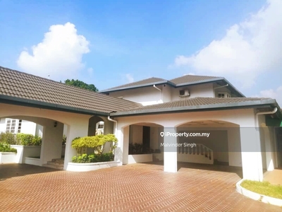 Well kept bungalow in a peaceful location