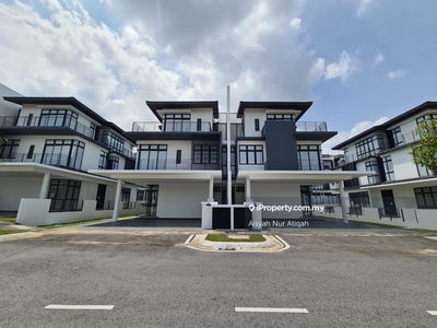 3 storey semid @ Senna Residence Presint 12 Putrajaya