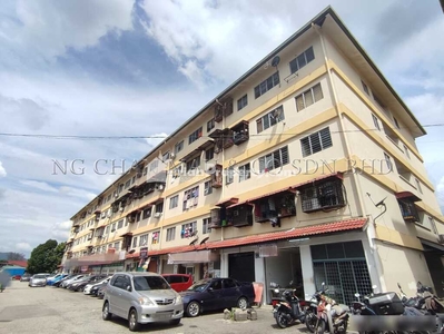 Apartment For Auction at Pangsapuri Laksamana