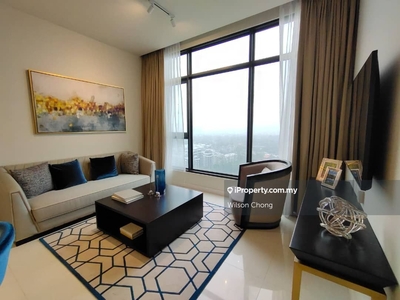Brand new wonderful furnished unit with spacious layout