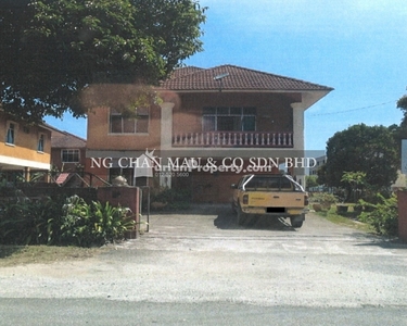 Bungalow House For Auction at Kampung Raja