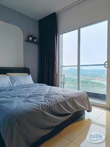 [Female Unit] Medium Room with Balcony @ Paraiso Residence, Bukit Jalil