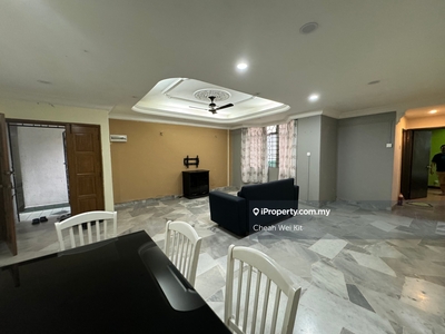 Goodyear court 10 prime location unit for rent