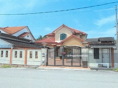 Taman Geliga Baiduri, Geliga Besar Bungalow for auction