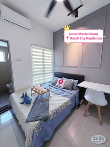 Woww Last Called‼️Modern Cozy Master Room with Private Bathroom at Razak City Residences‼️