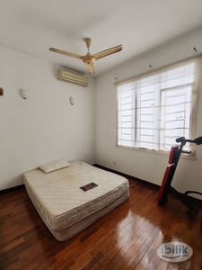 1 Middle Room for Rent | Puteri 6