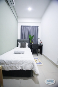 8 min to MRT Kota Damansara Single Room @ Casa Residenza, Kota Damansara, SEGI University College, Sri KDU,Thomson Hospital, Sunway Nexis Gizza