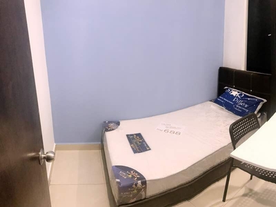 Affordable New Single Room at USJ 13, Subang Walk to LRT Gated and Guarded