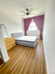 Master Bedroom for rent at Mont Kiara, Kuala Lumpur