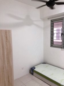 Single Room at Seri Wahyu Residence besides Lakeville Residence, Jalan Ipoh