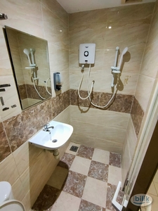 Zero Depo Offer ❗ Room attach Private Toilet near PJS 8 Bandar Sunway