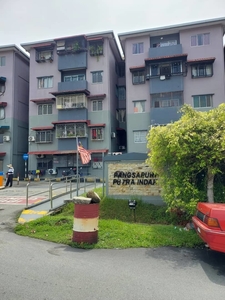 Apartment Pinggiran Putra, Block E @ Sri Kembangan