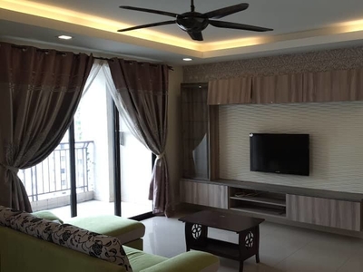 Freehold High Floor Condo Sri Putramas II, Dutamas for SALE