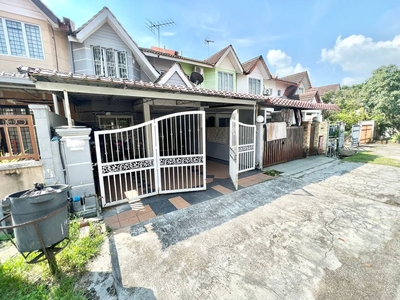 Renovated Double Storey Terrace House Saujana Impian Kajang
