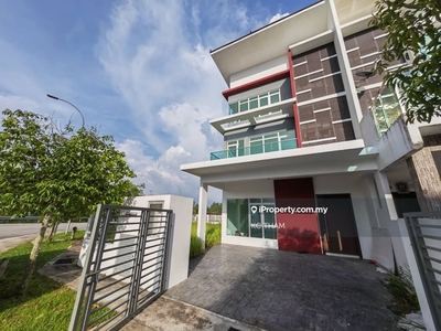2.5 Storey Superlink Corner @ Serene Residence, Saujana Rawang